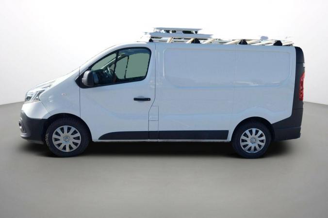 Vente en ligne Renault Trafic 3 Fourgon TRAFIC FGN L1H1 1000 KG DCI 120 au prix de 20 990 €