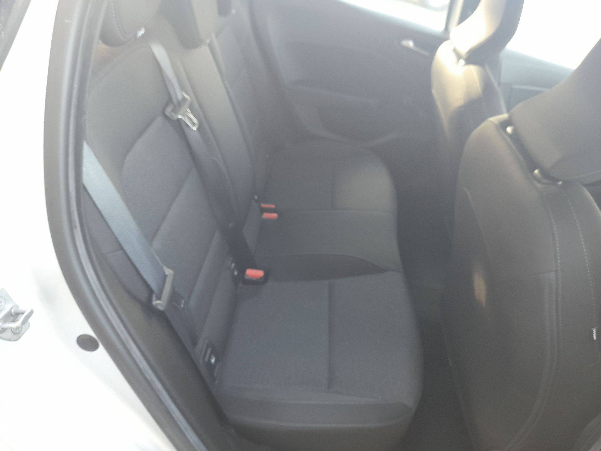 Vente en ligne Renault Clio 5 Clio TCe 90 au prix de 15 490 €