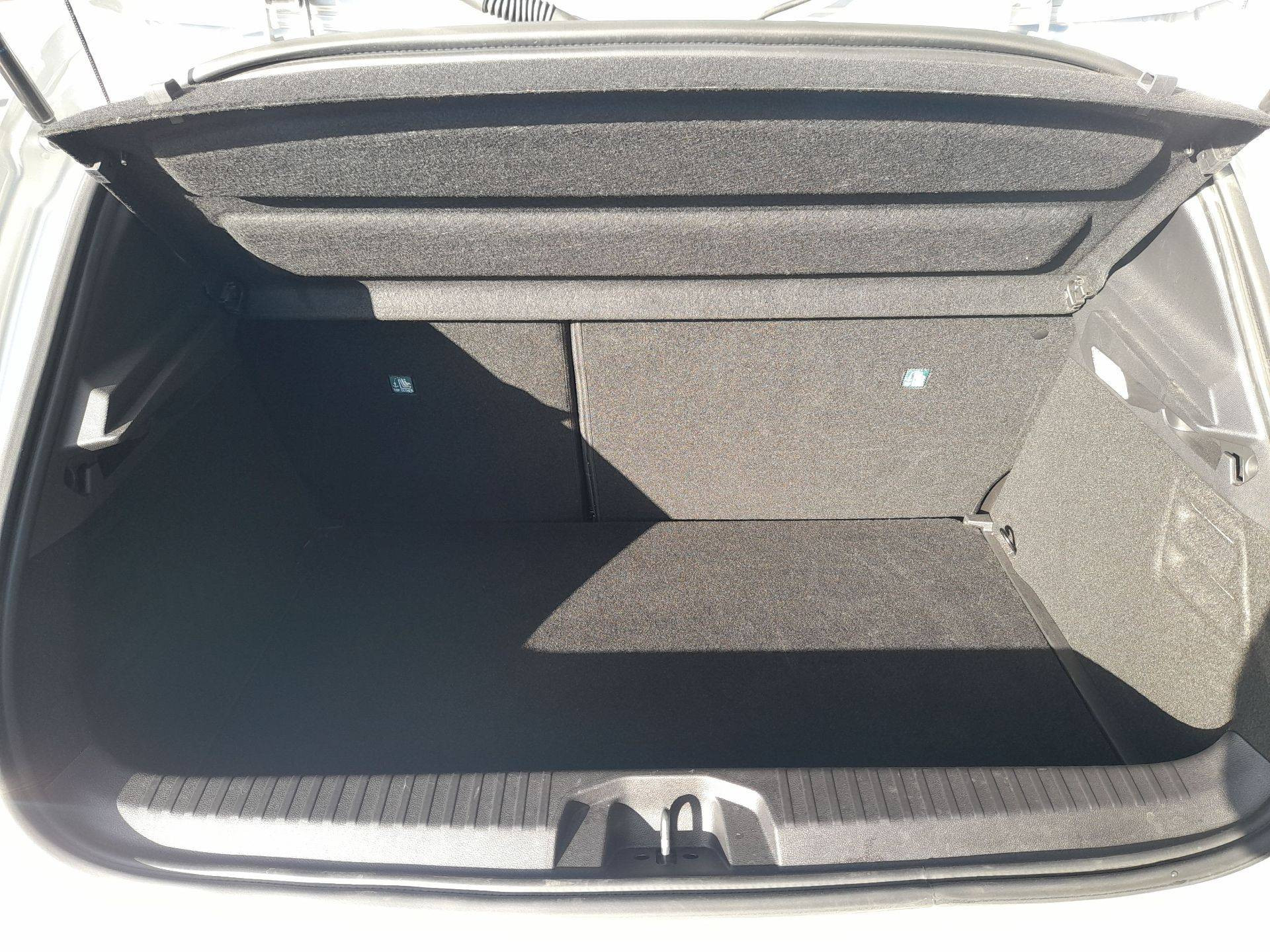 Vente en ligne Renault Clio 5 Clio TCe 90 au prix de 15 490 €