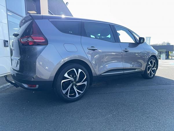 Vente en ligne Renault Grand Scenic 4 Grand Scenic Blue dCi 120 EDC au prix de 20 990 €