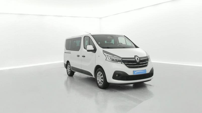 Vente en ligne Renault Trafic 3 Combi  L1 dCi 145 Energy S&S au prix de 27 490 €