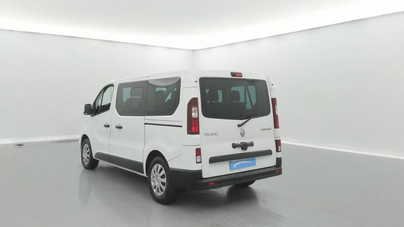 Vente en ligne Renault Trafic 3 Combi  L1 dCi 145 Energy S&S au prix de 27 490 €