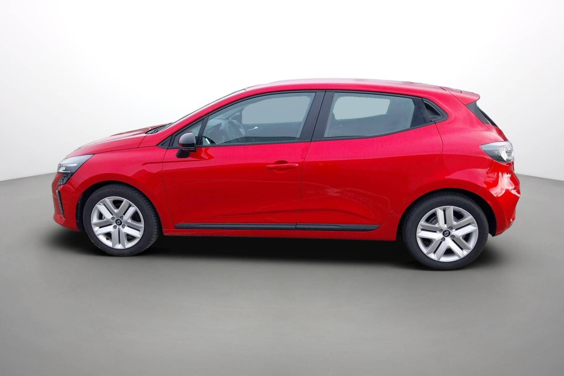 Vente en ligne Renault Clio 5 Clio E-Tech full hybrid 145 ch GSR2 au prix de 19 990 €