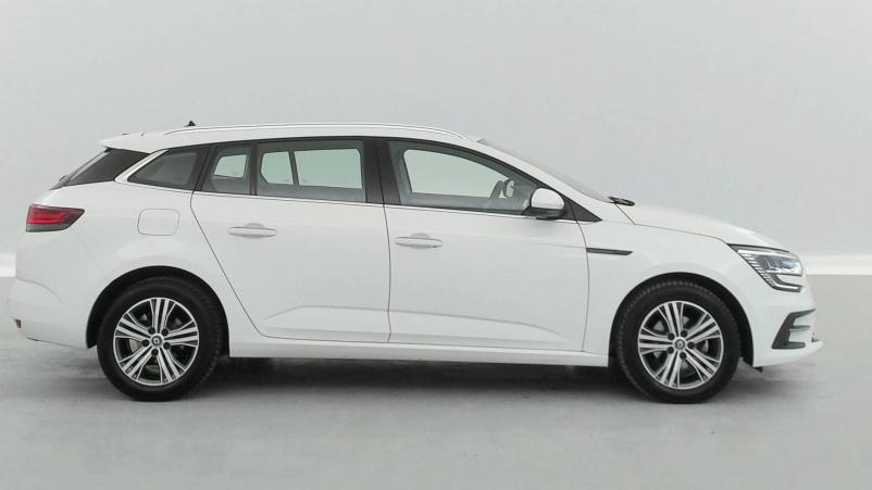 Vente en ligne Renault Megane 4 Estate  Blue dCi 115 EDC au prix de 16 990 €