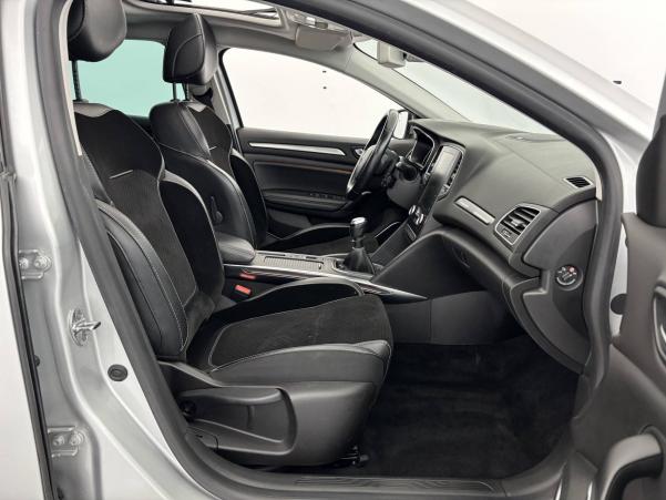 Vente en ligne Renault Megane 4 Mégane IV Berline TCe 130 Energy au prix de 14 490 €