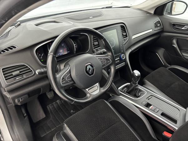 Vente en ligne Renault Megane 4 Mégane IV Berline TCe 130 Energy au prix de 14 490 €