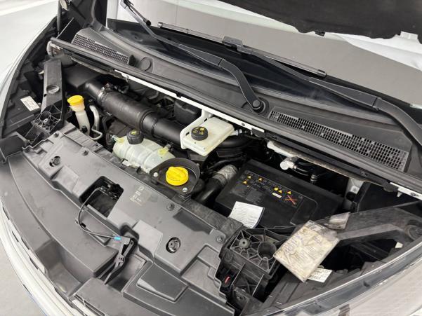 Vente en ligne Renault Trafic 3 Fourgon TRAFIC FGN L2H1 1300 KG DCI 120 au prix de 16 990 €