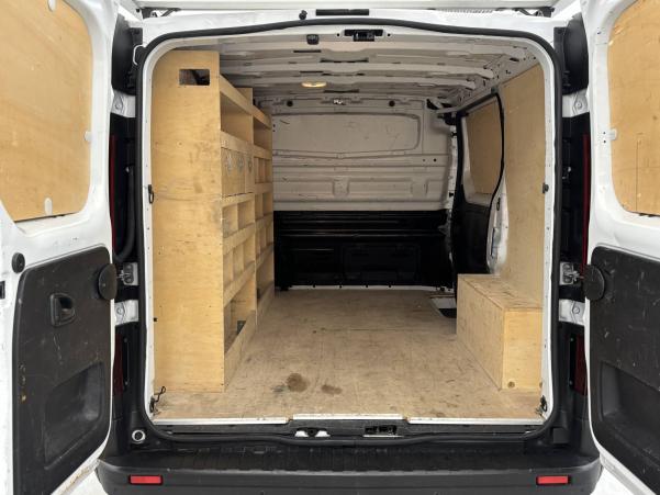 Vente en ligne Renault Trafic 3 Fourgon TRAFIC FGN L1H1 1000 KG DCI 120 au prix de 20 990 €