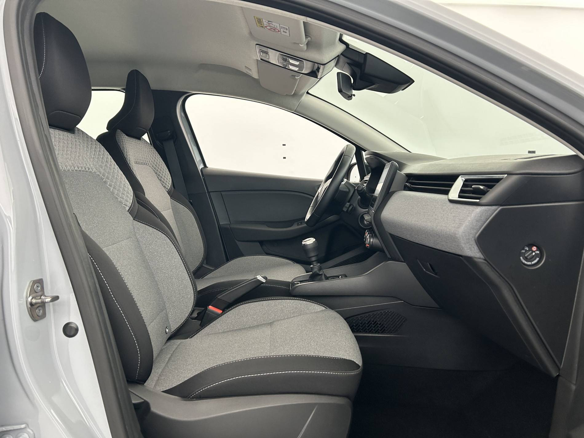 Vente en ligne Renault Clio 5 Clio TCe 90 au prix de 15 490 €