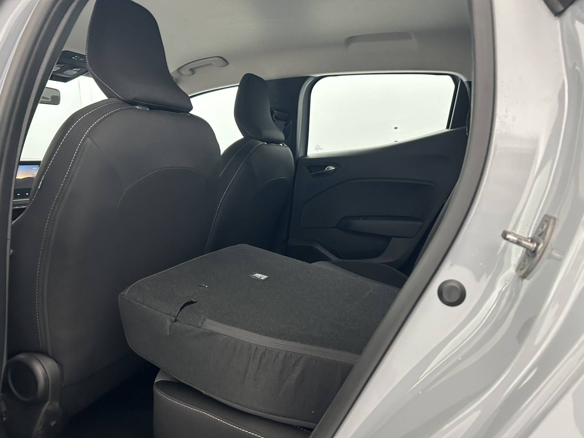 Vente en ligne Renault Clio 5 Clio TCe 90 au prix de 15 490 €