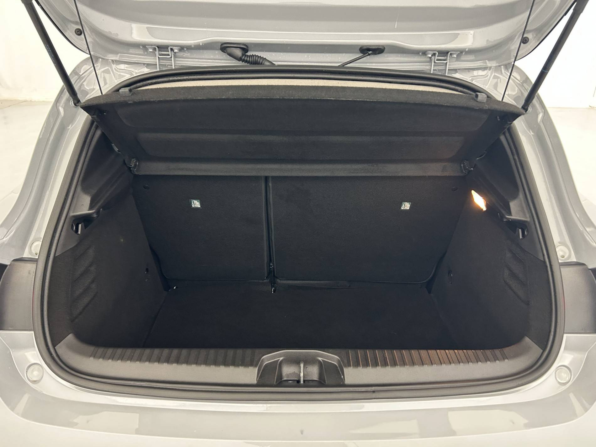 Vente en ligne Renault Clio 5 Clio TCe 90 au prix de 15 490 €