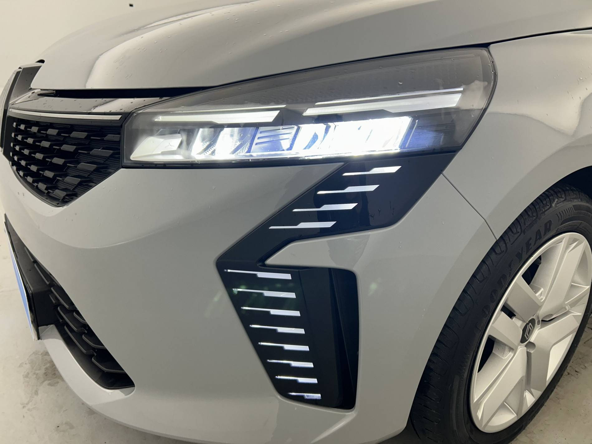 Vente en ligne Renault Clio 5 Clio TCe 90 au prix de 15 490 €