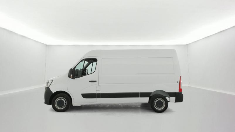 Vente en ligne Renault Master Fourgon MASTER FGN TRAC F3500 L2H2 DCI 135 au prix de 21 120 €