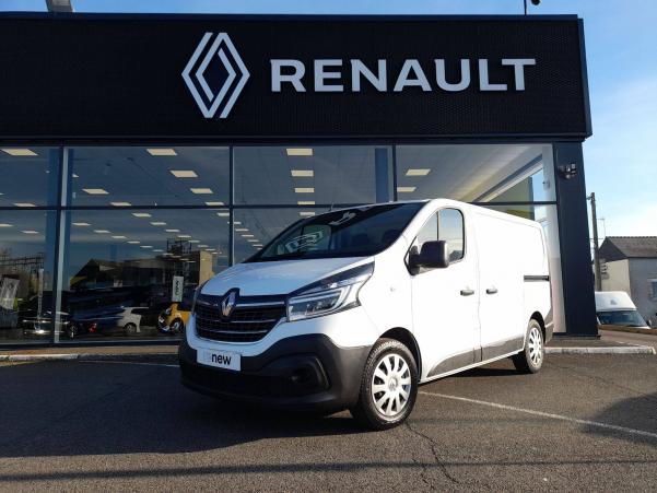 Vente en ligne Renault Trafic 3 Fourgon TRAFIC FGN L1H1 1000 KG DCI 120 au prix de 15 990 €