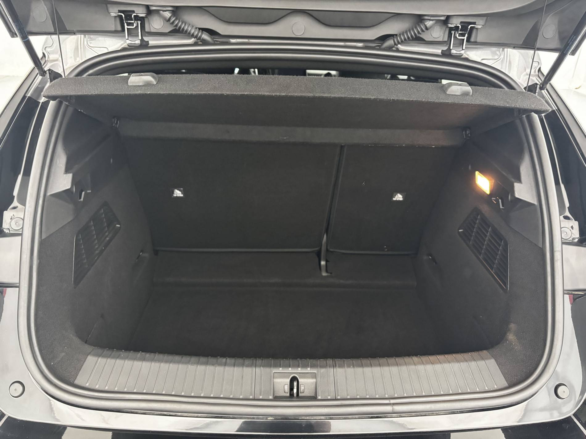 Vente en ligne Renault Megane E-Tech  EV60 220 ch optimum charge au prix de 26 990 €