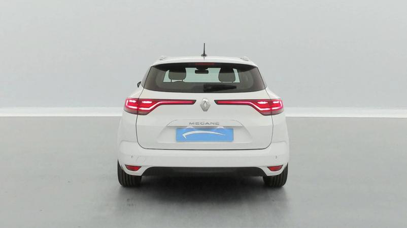 Vente en ligne Renault Megane 4 Estate  Blue dCi 115 EDC au prix de 17 990 €