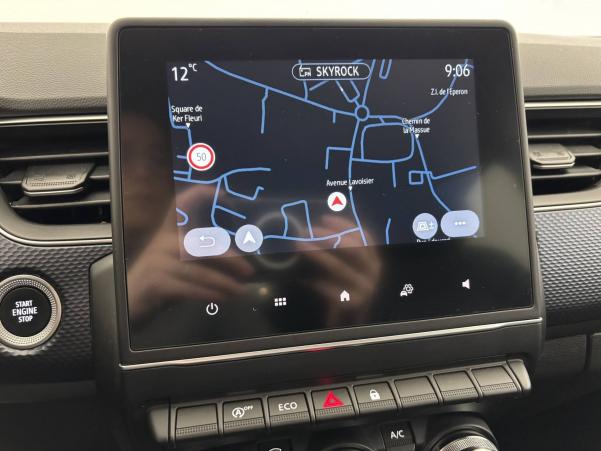 Vente en ligne Renault Arkana  TCe 140 EDC - 22 au prix de 21 900 €