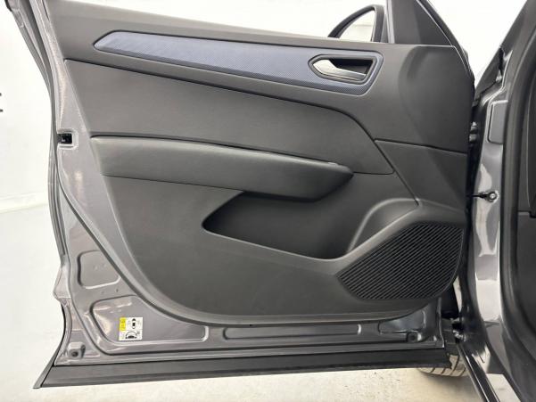Vente en ligne Renault Arkana  TCe 140 EDC - 22 au prix de 21 900 €
