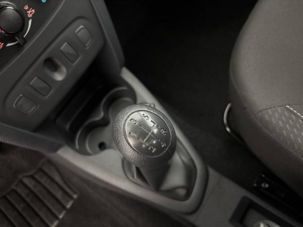 Vente en ligne Dacia Sandero  SCe 75 au prix de 8 990 €