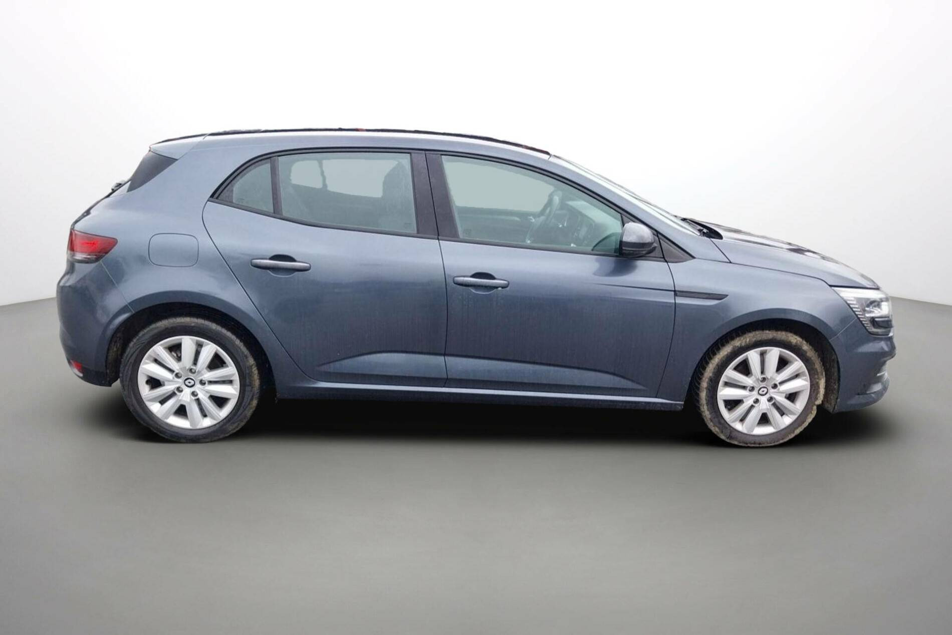 Vente en ligne Renault Megane 4 Mégane IV Berline Blue dCi 115 - 21N au prix de 17 990 €