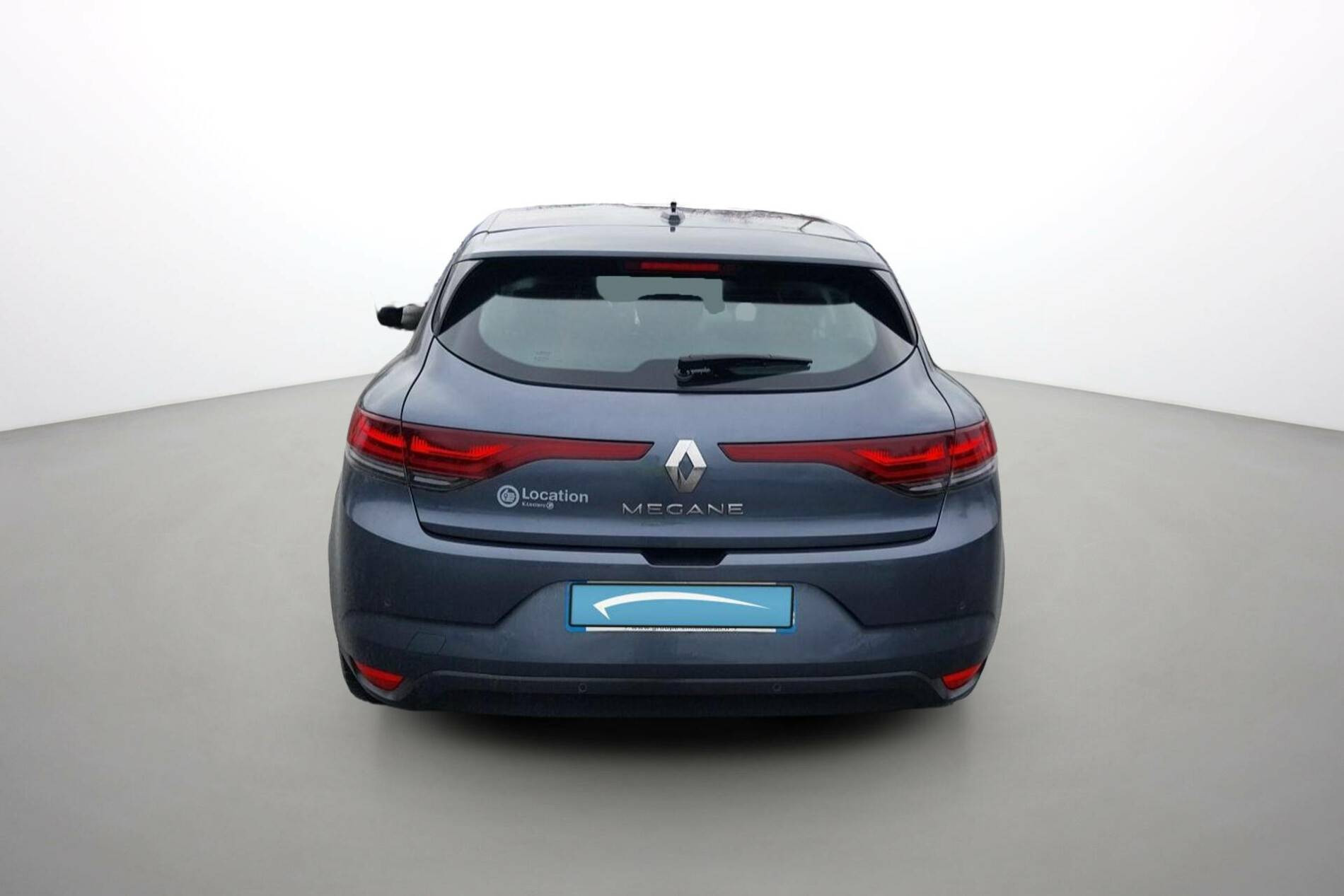 Vente en ligne Renault Megane 4 Mégane IV Berline Blue dCi 115 - 21N au prix de 17 990 €
