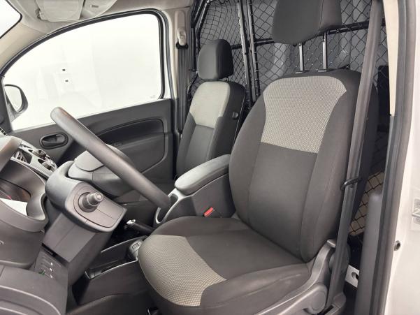Vente en ligne Renault Kangoo Express  BLUE DCI 95 au prix de 14 890 €
