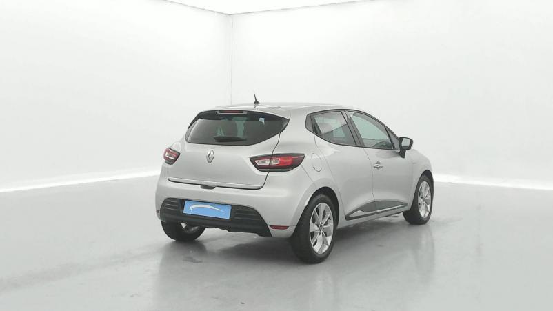 Vente en ligne Renault Clio 4 Estate Clio Estate dCi 90 Energy au prix de 10 490 €