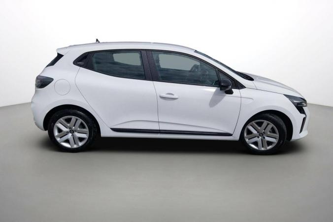 Vente en ligne Renault Clio 5 Clio TCe 90 au prix de 14 990 €