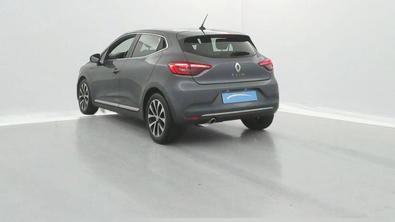 Vente en ligne Renault Clio 5 Clio TCe 90 - 21 au prix de 13 990 €