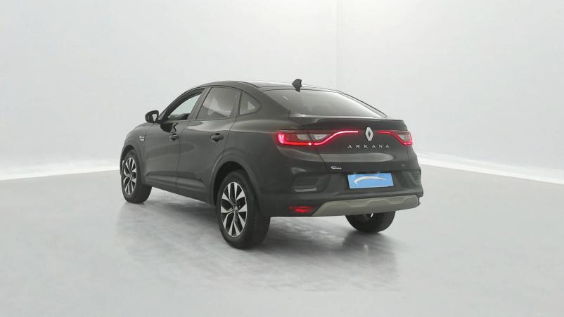 Vente en ligne Renault Arkana  E-Tech hybride 145 - 22 au prix de 19 990 €