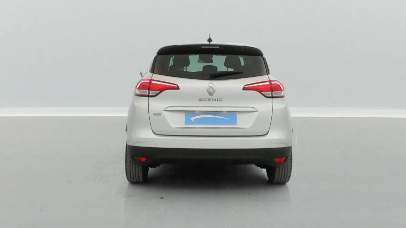 Vente en ligne Renault Scenic 4 Scenic Blue dCi 120 au prix de 14 990 €