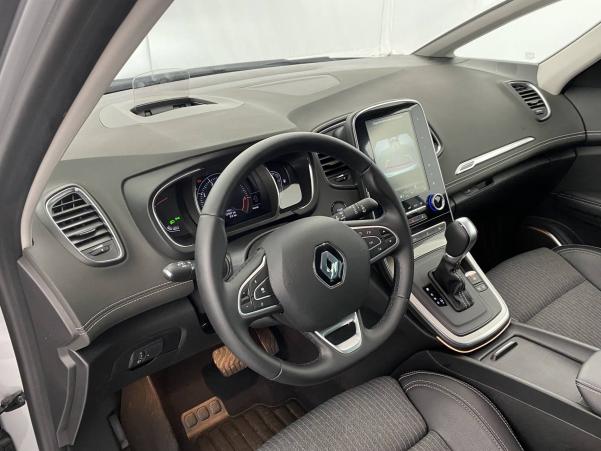 Vente en ligne Renault Grand Scenic 4 Grand Scenic TCe 140 EDC au prix de 28 990 €