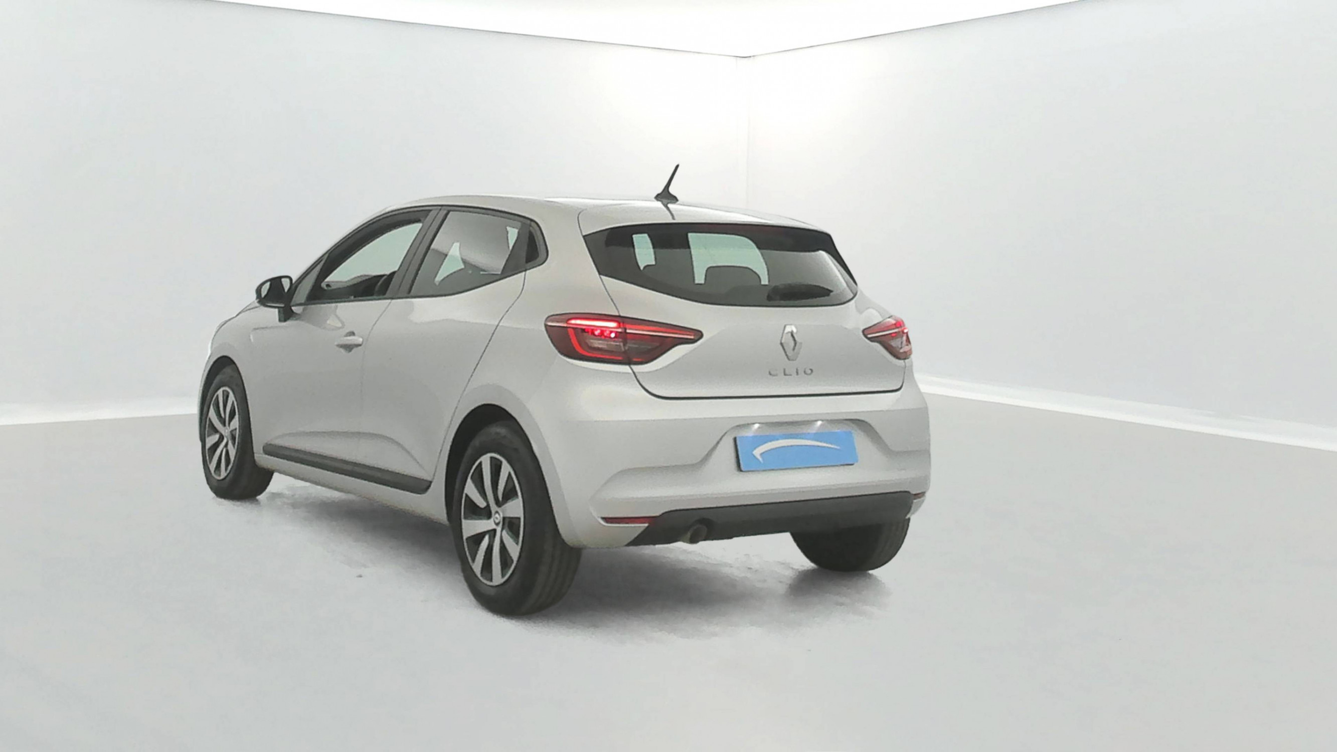 Vente en ligne Renault Clio 5 Clio TCe 90 au prix de 15 590 €