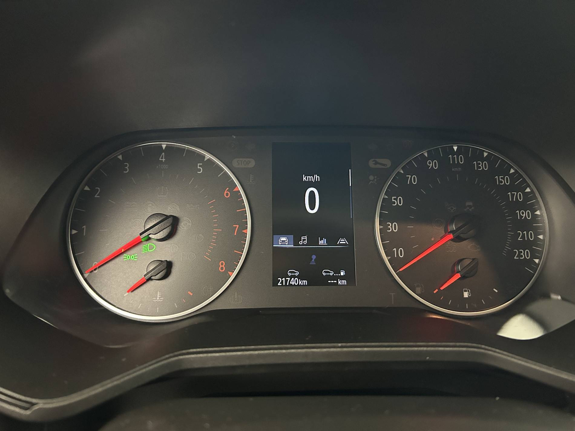 Vente en ligne Renault Clio 5 Clio TCe 90 au prix de 15 590 €