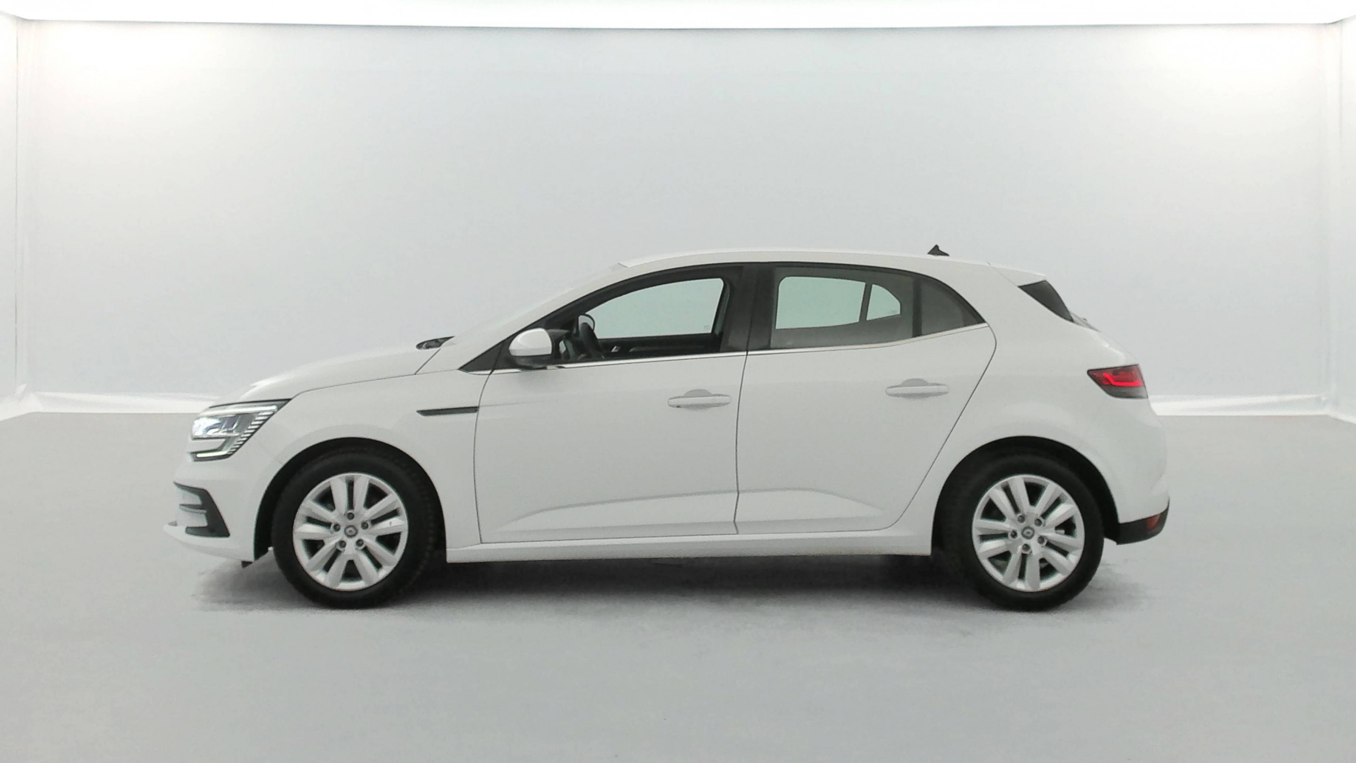 Vente en ligne Renault Megane 4 Mégane IV Berline Blue dCi 115 - 20 au prix de 15 990 €