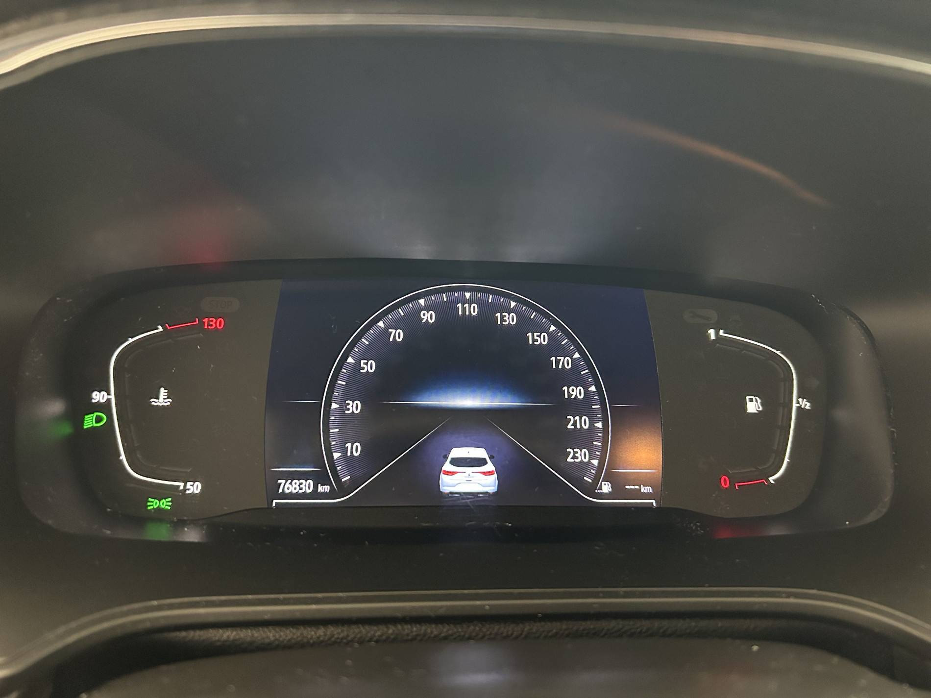 Vente en ligne Renault Megane 4 Mégane IV Berline Blue dCi 115 - 20 au prix de 15 990 €