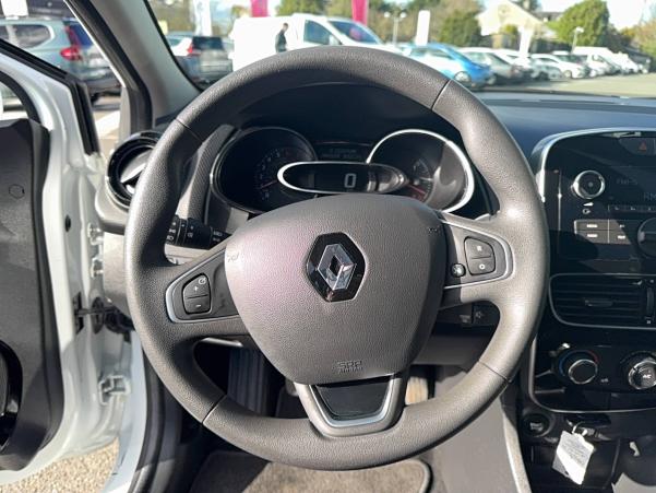 Vente en ligne Renault Clio 4 Clio TCe 90 au prix de 10 490 €