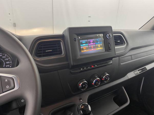 Vente en ligne Renault Master Fourgon MASTER FGN TRAC F3500 L2H2 BLUE DCI 150 au prix de 30 190 €