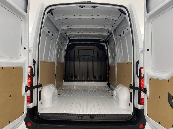 Vente en ligne Renault Master Fourgon MASTER FGN TRAC F3500 L2H2 BLUE DCI 150 au prix de 30 190 €