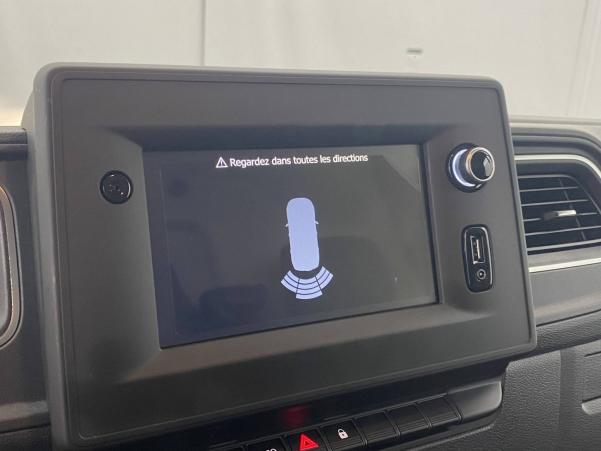 Vente en ligne Renault Master Fourgon MASTER FGN TRAC F3500 L2H2 BLUE DCI 150 au prix de 30 190 €