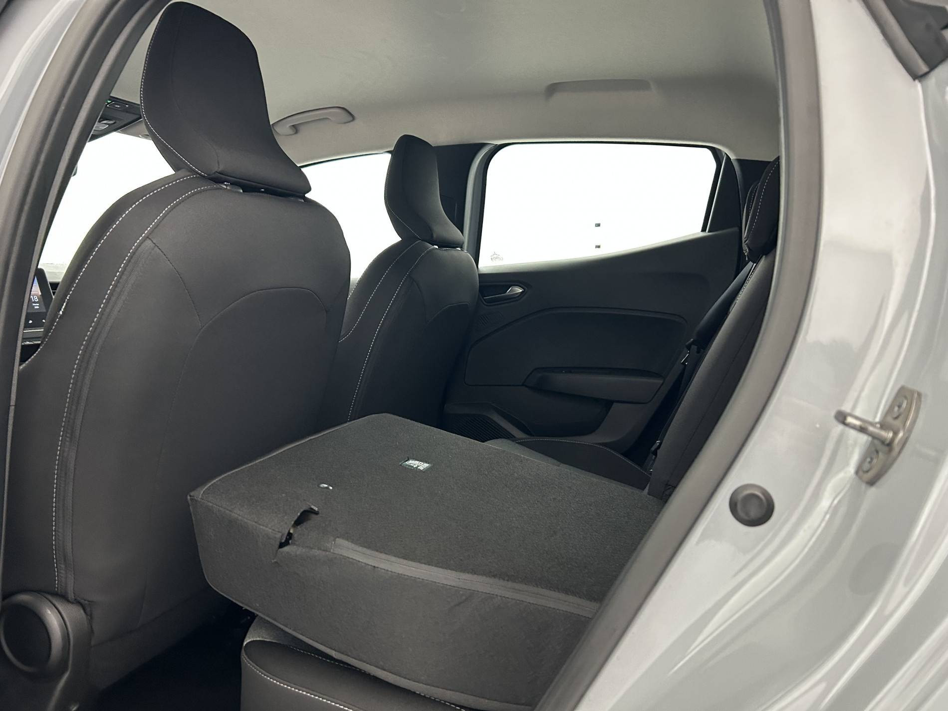 Vente en ligne Renault Clio 5 Clio TCe 90 au prix de 15 490 €