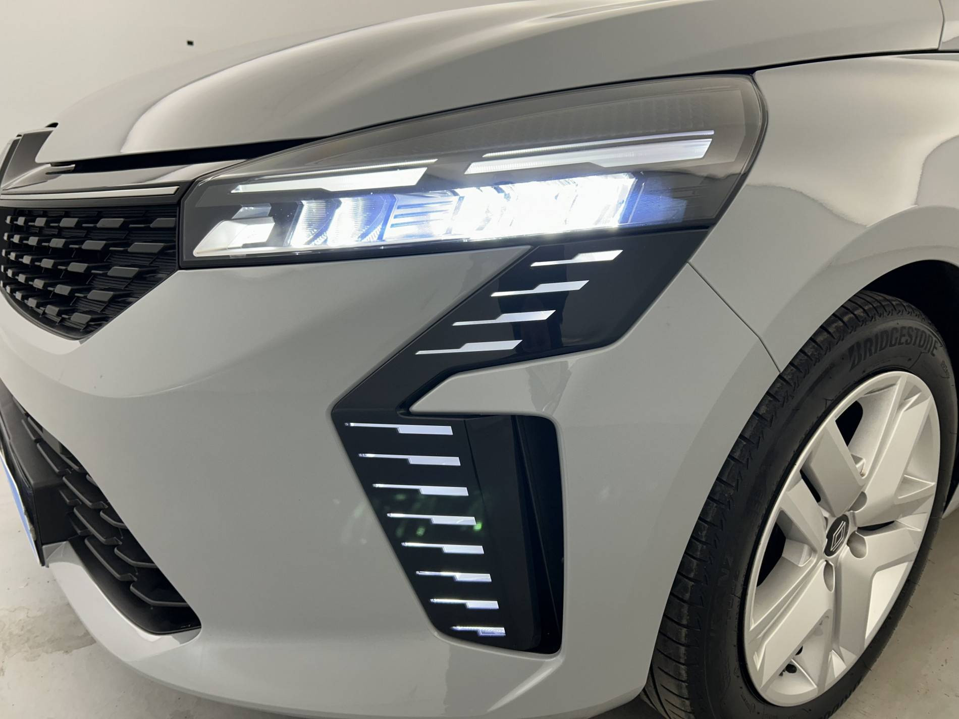 Vente en ligne Renault Clio 5 Clio TCe 90 au prix de 15 490 €