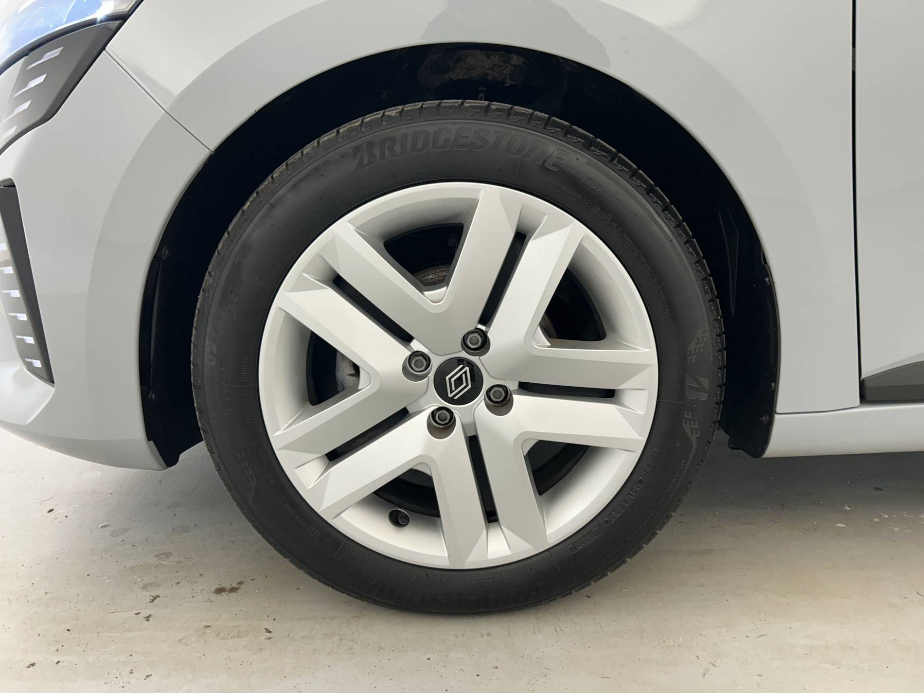 Vente en ligne Renault Clio 5 Clio TCe 90 au prix de 15 490 €