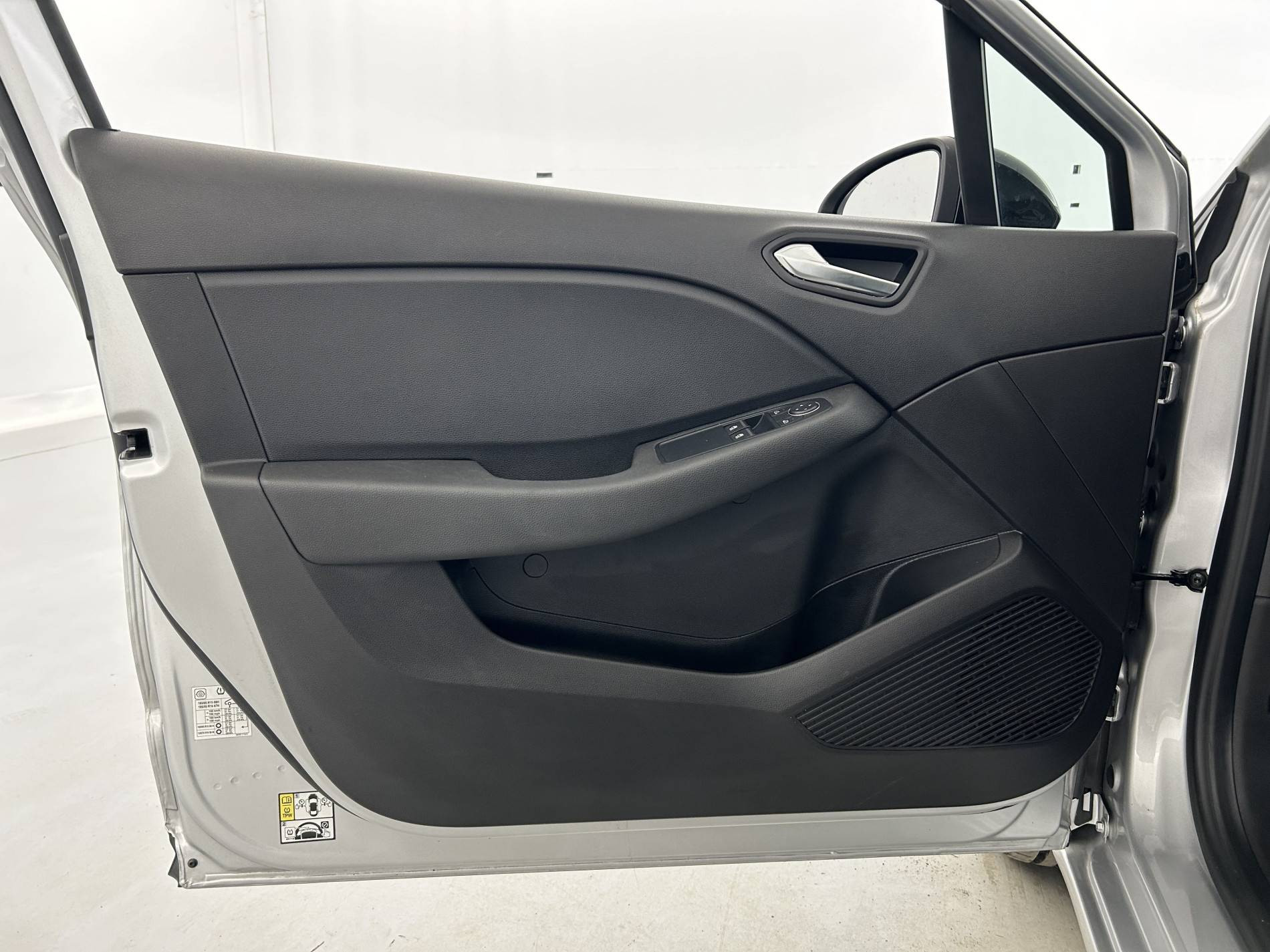 Vente en ligne Renault Clio 5 Clio TCe 90 au prix de 13 490 €