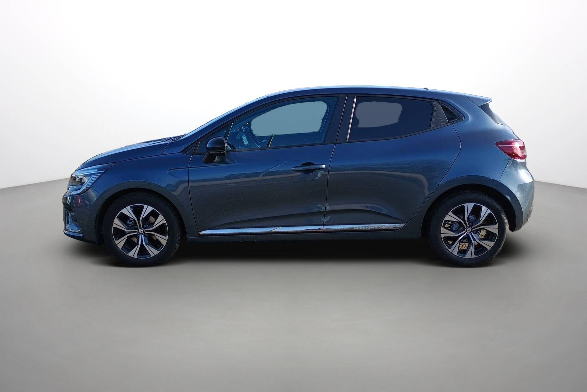 Vente en ligne Renault Clio 5 Clio TCe 90 au prix de 13 970 €