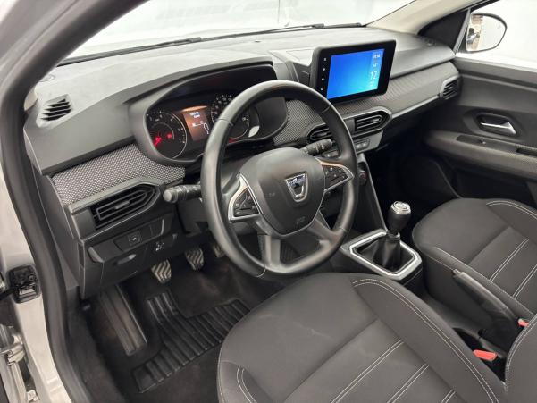Vente en ligne Dacia Jogger  ECO-G 100 7 places au prix de 17 490 €