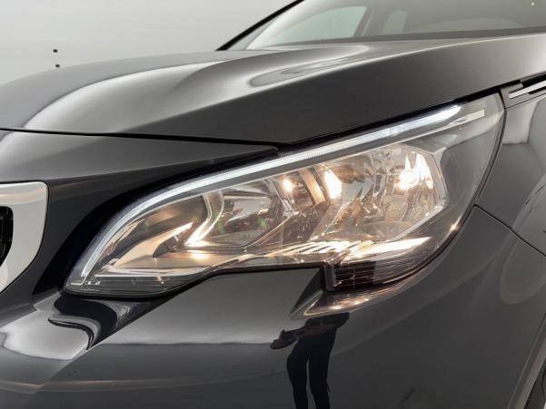 Vente en ligne Peugeot 3008 3008 BlueHDi 130ch S&S EAT8 au prix de 15 990 €