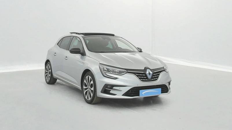 Vente en ligne Renault Megane 4  Blue dCi 115 EDC au prix de 24 900 €