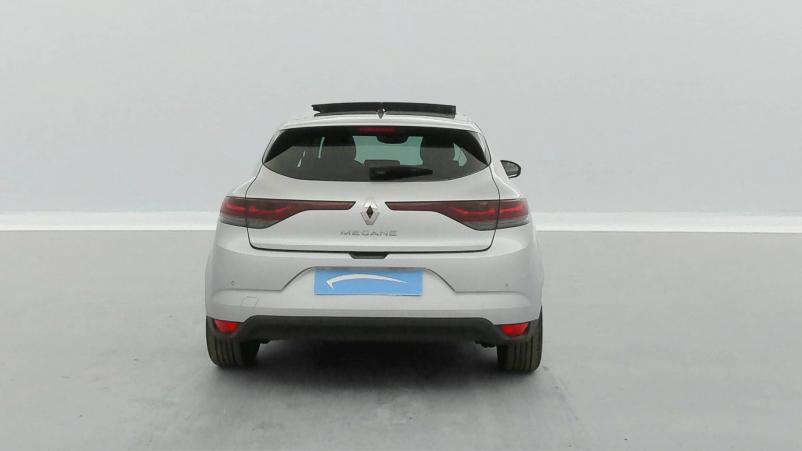 Vente en ligne Renault Megane 4  Blue dCi 115 EDC au prix de 24 900 €