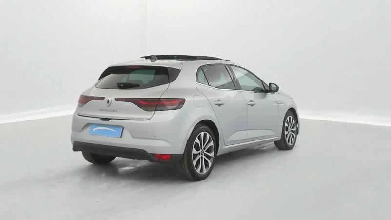 Vente en ligne Renault Megane 4  Blue dCi 115 EDC au prix de 24 900 €